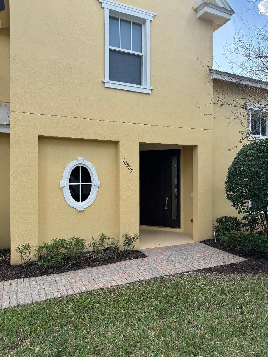 Photo of 10567 SW Cam Run, Port Saint Lucie, FL 34952 (MLS # R11062614)