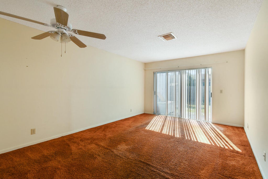 Photo of 171 Pinewood Court, Jupiter, FL 33458 (MLS # R11044912)