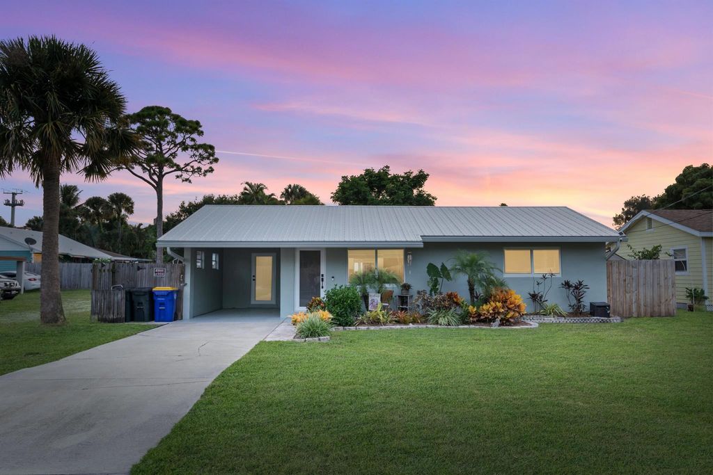 Photo of 3298 SE Golden Gate Avenue, Stuart, FL 34997 (MLS # R11014326)