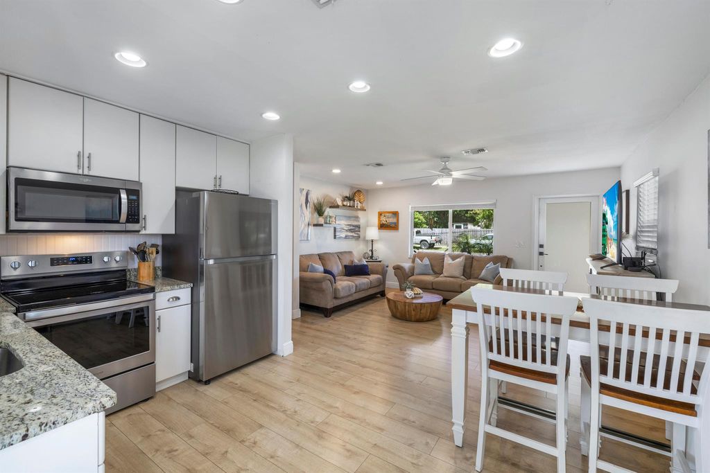 Photo of 3298 SE Golden Gate Avenue, Stuart, FL 34997 (MLS # R11014326)