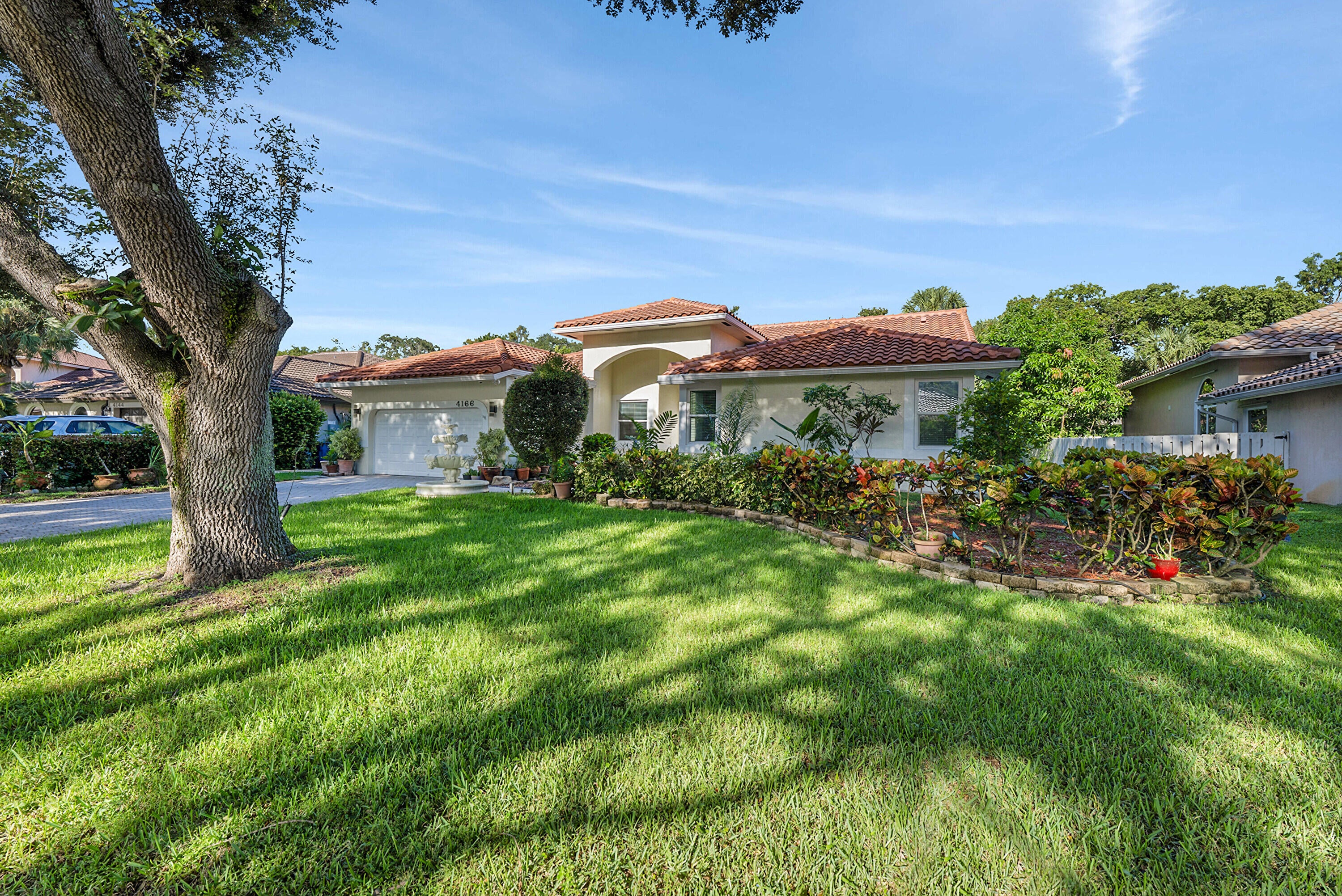 4166 NW 66th Terrace