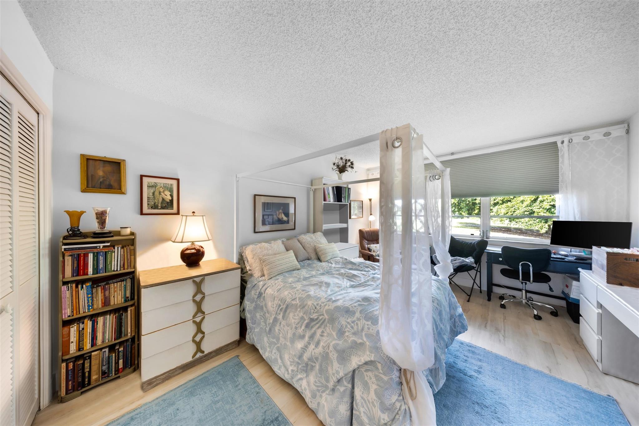 PALM-AIRE COUNTRY CLUB - Residential