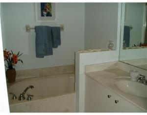 PRESERVE AT BOYNTON BEACH - Residential Lease