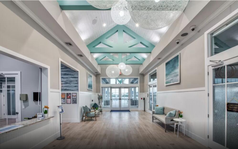 DEL WEBB TRADITION - Residential