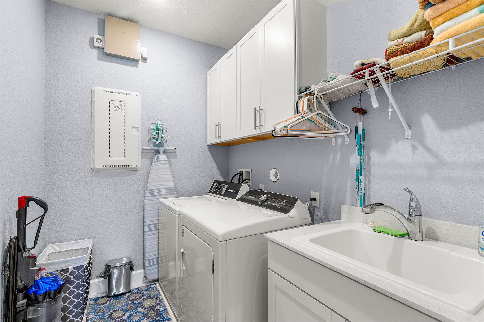 DEL WEBB TRADITION - Residential