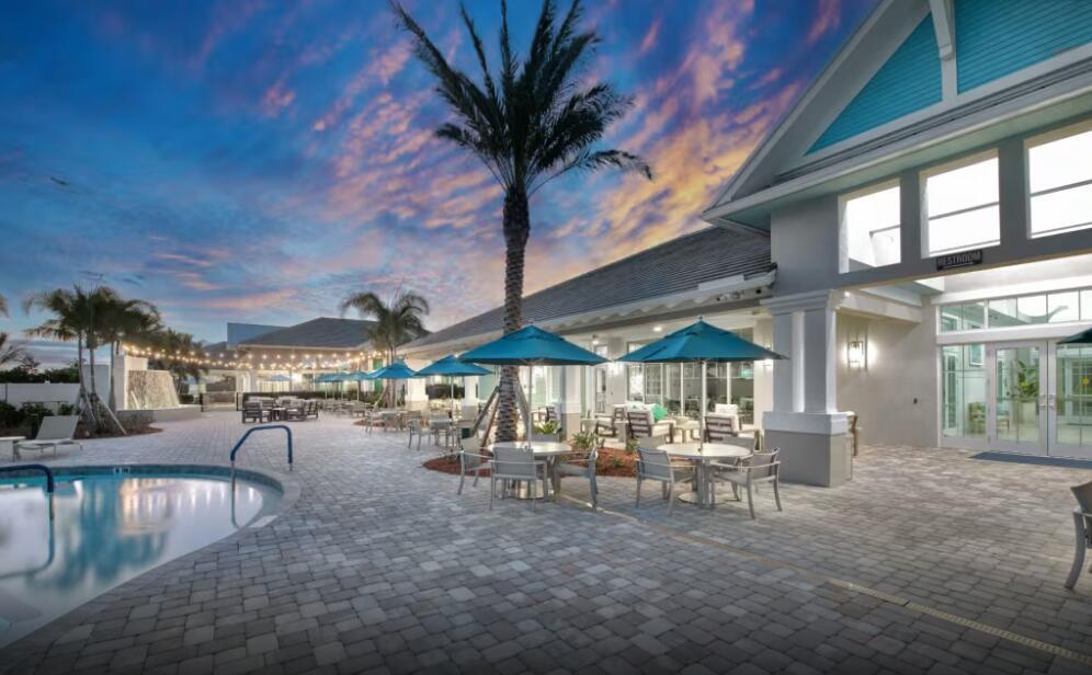 DEL WEBB TRADITION - Residential