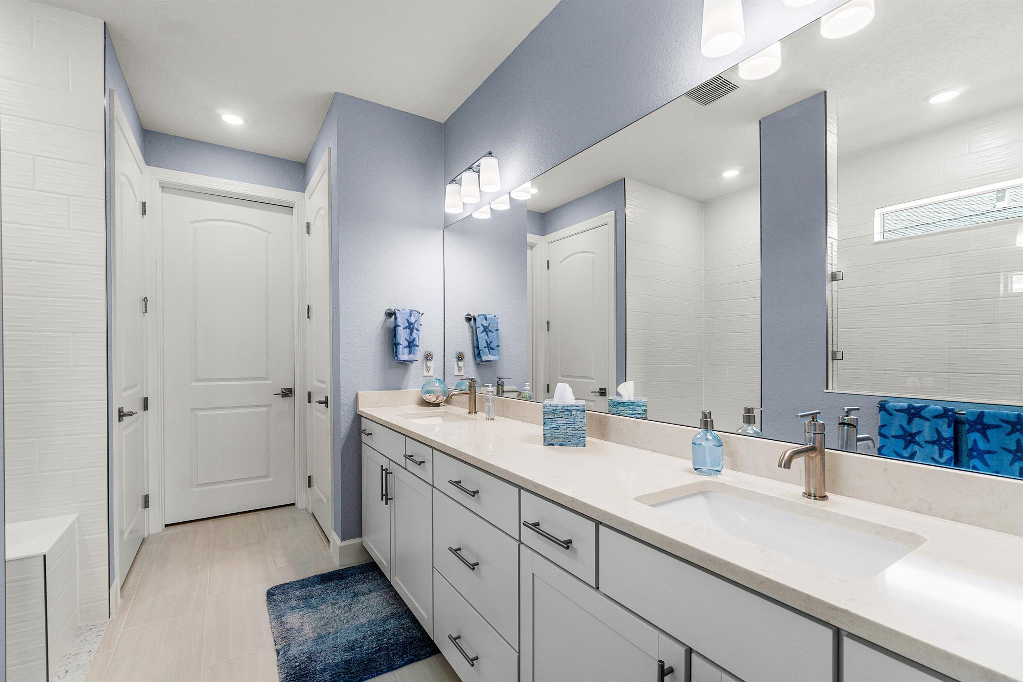 DEL WEBB TRADITION - Residential