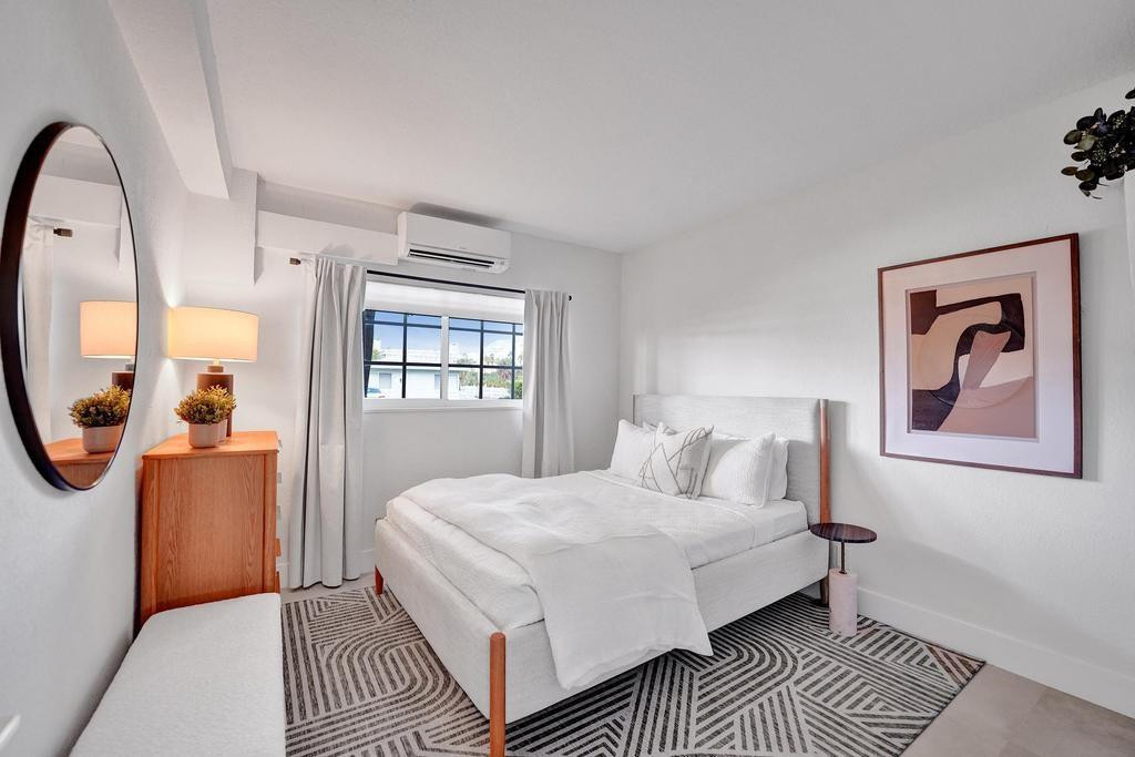 LAFAYETTE ARMS CO-OP - Residential