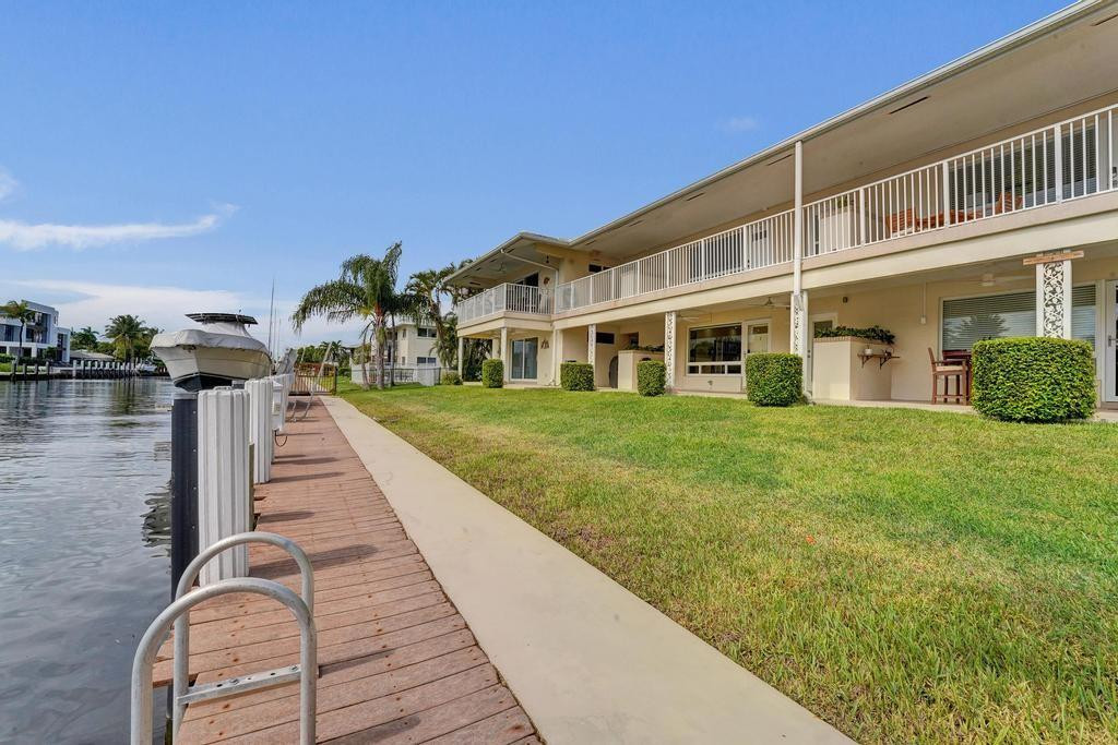 LAFAYETTE ARMS CO-OP - Residential