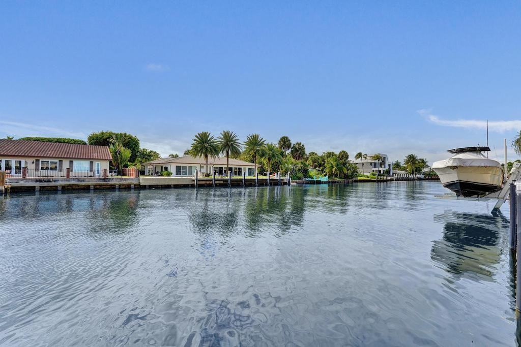 LAFAYETTE ARMS CO-OP - Residential