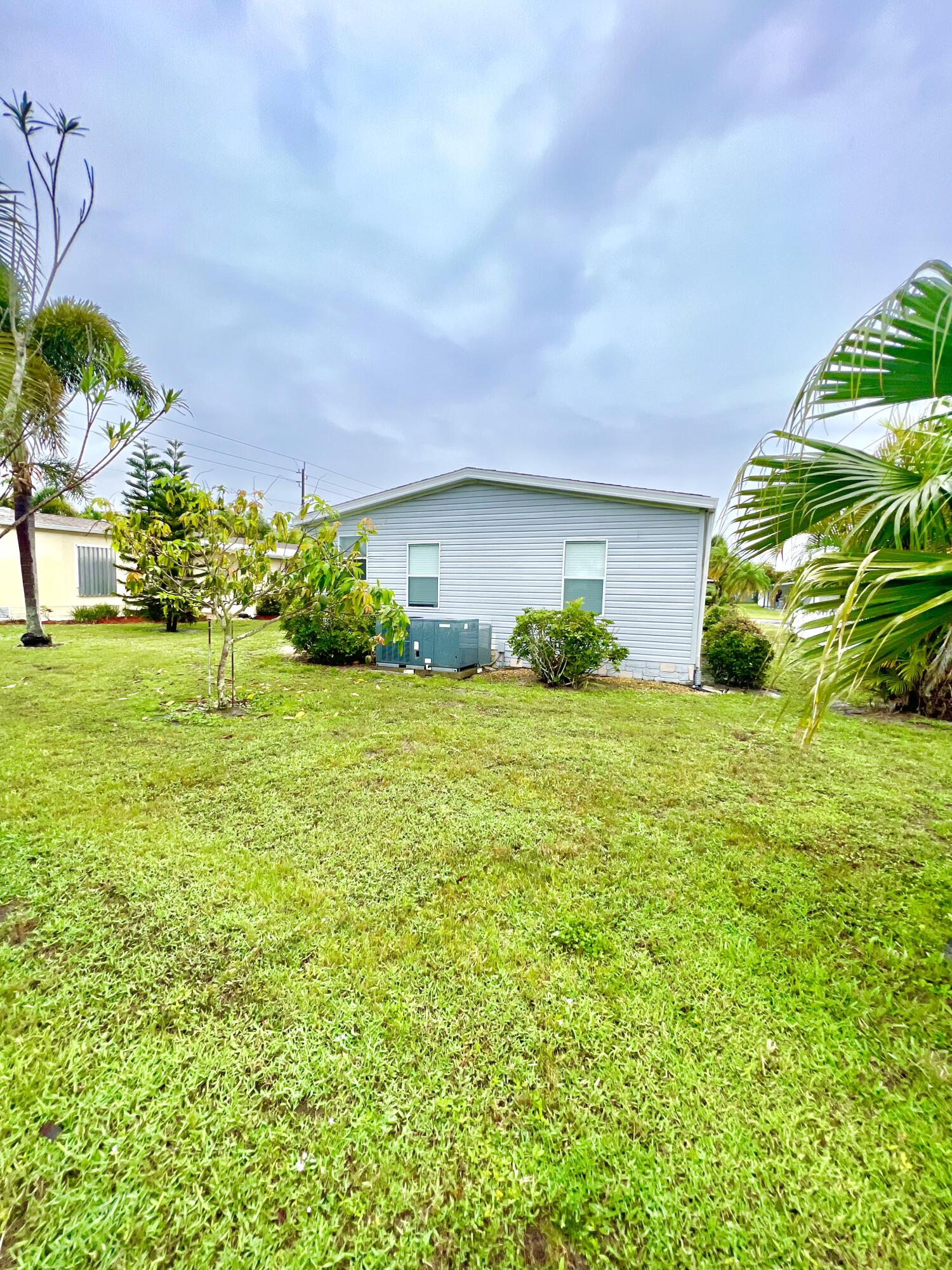 ST LUCIE FALLS - Residential