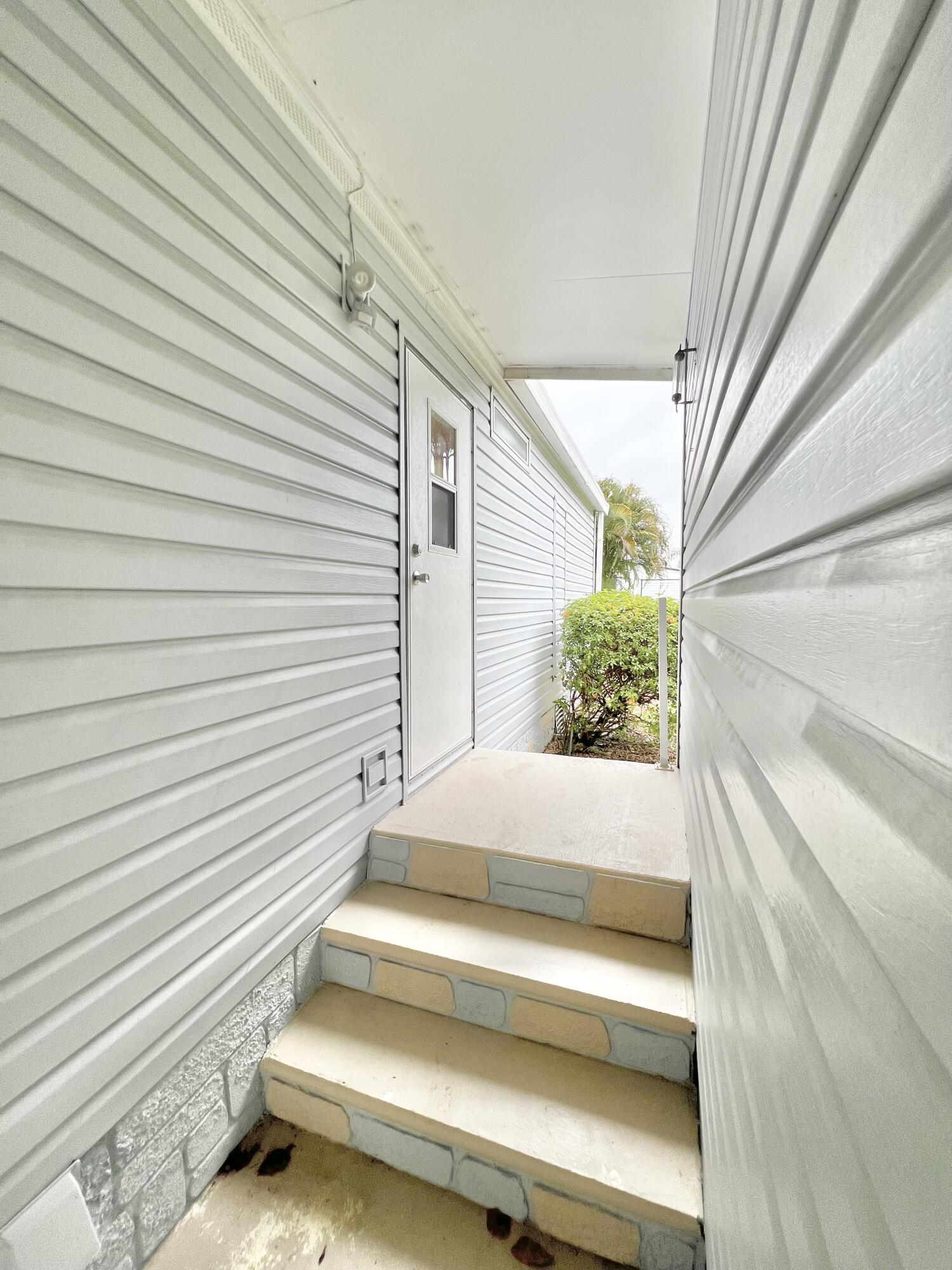 ST LUCIE FALLS - Residential