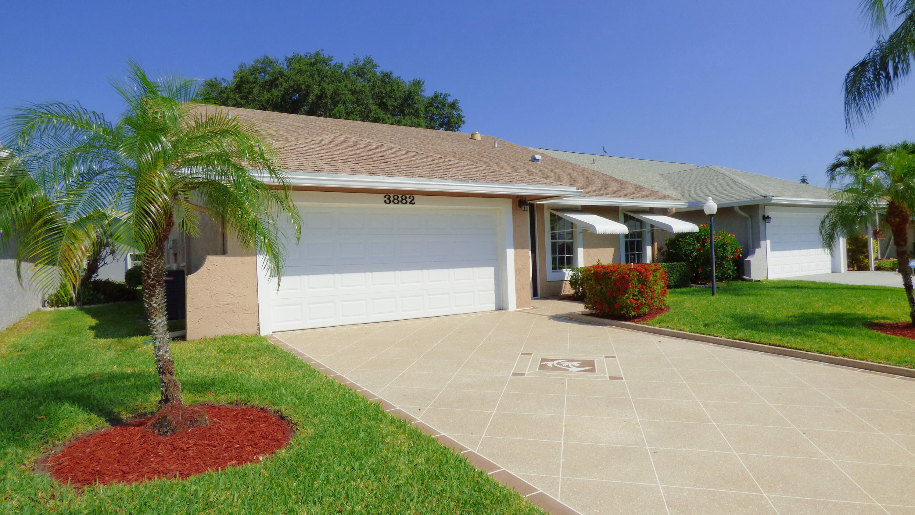 3882 Dafilee Circle
