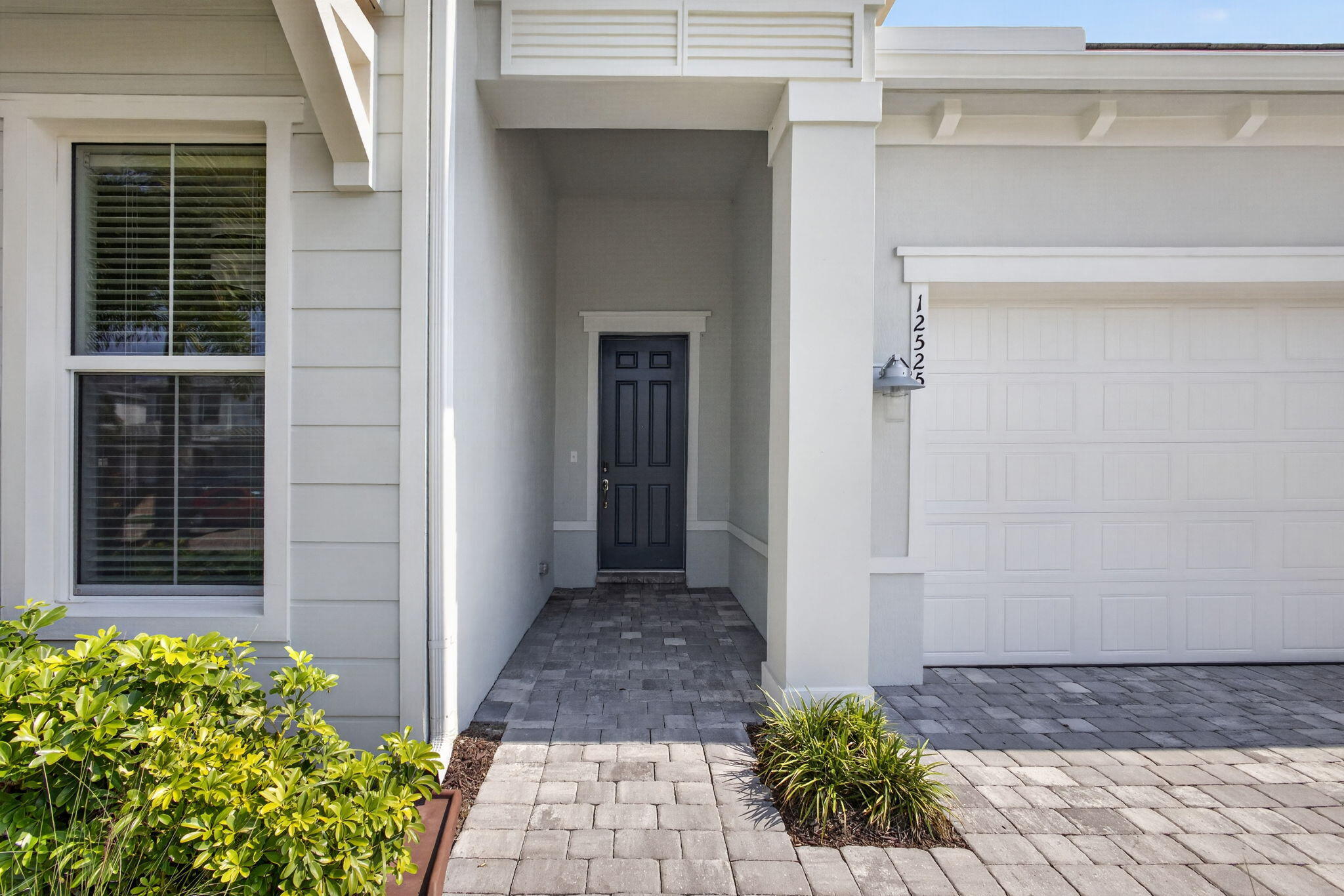 12525 Triumph Lane
