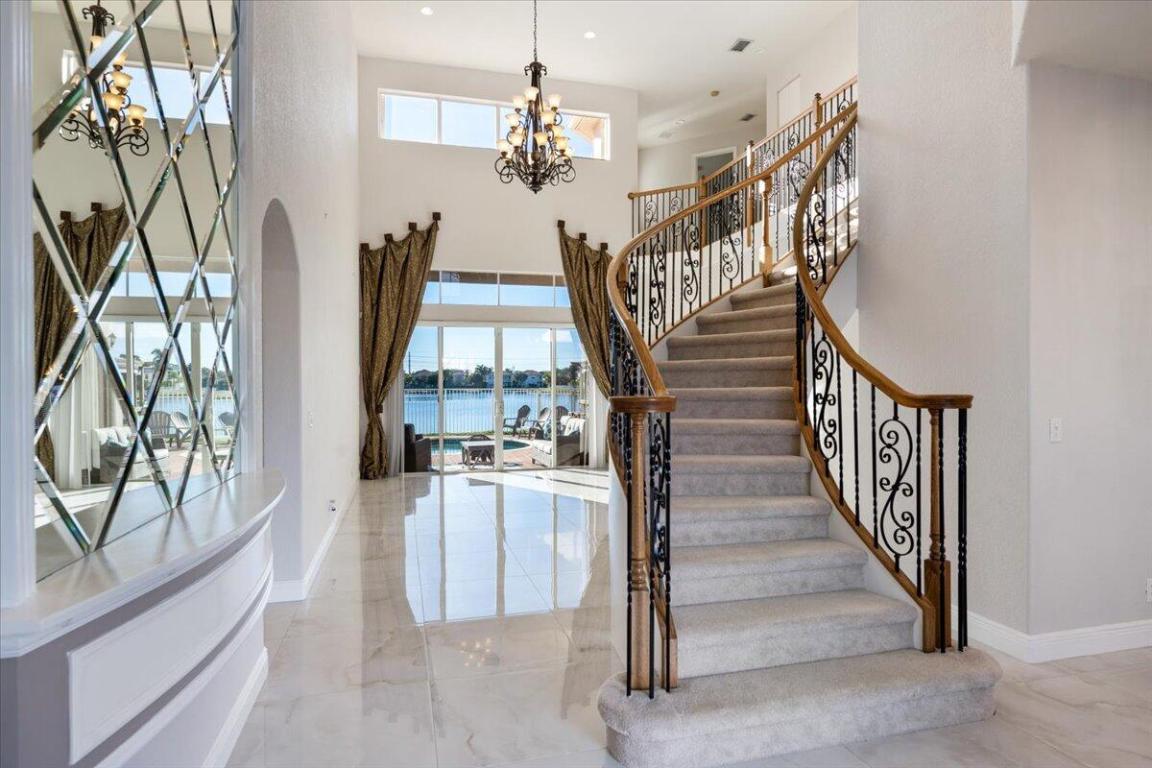 BLACK DIAMOND PH 2 - Residential Lease