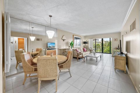 Condominium in Lauderdale By The Sea FL 4117 Bougainvilla Dr Dr 9.jpg