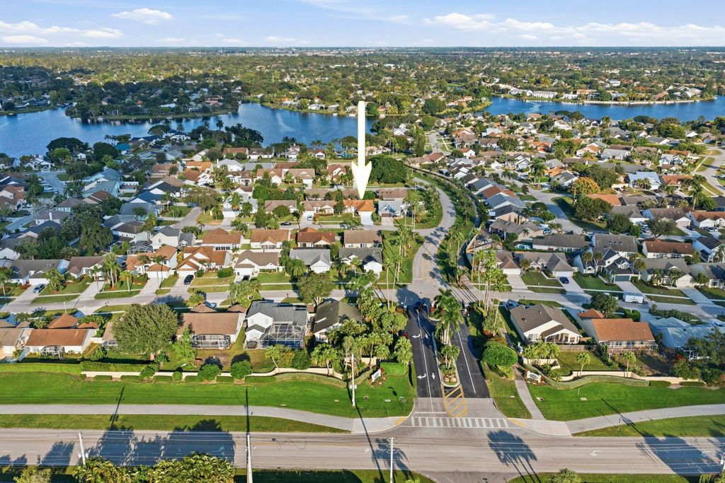 Photo of 1599 Windship Circle, Wellington, FL 33414 (MLS # R11144537)