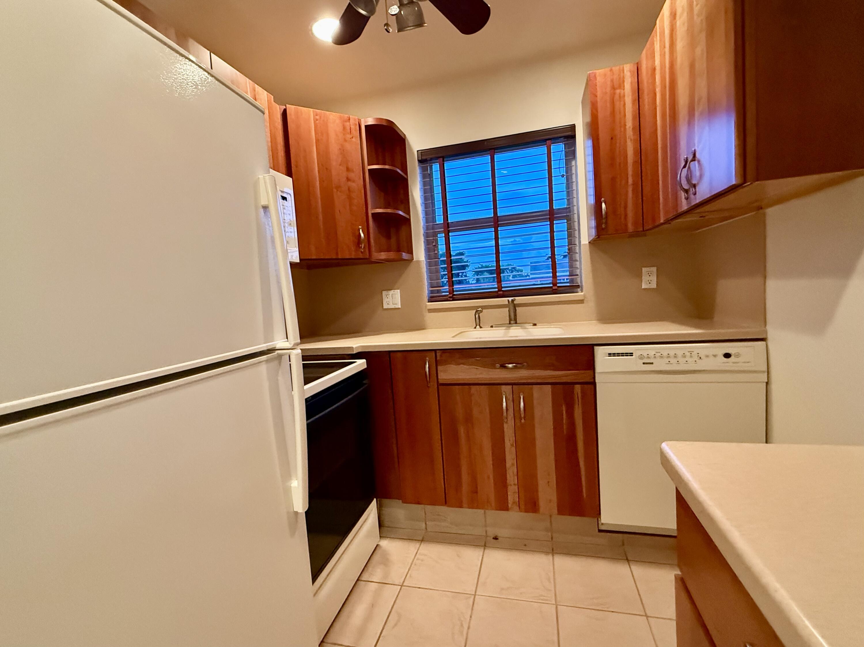 ANDOVER CONDOS - Residential Lease