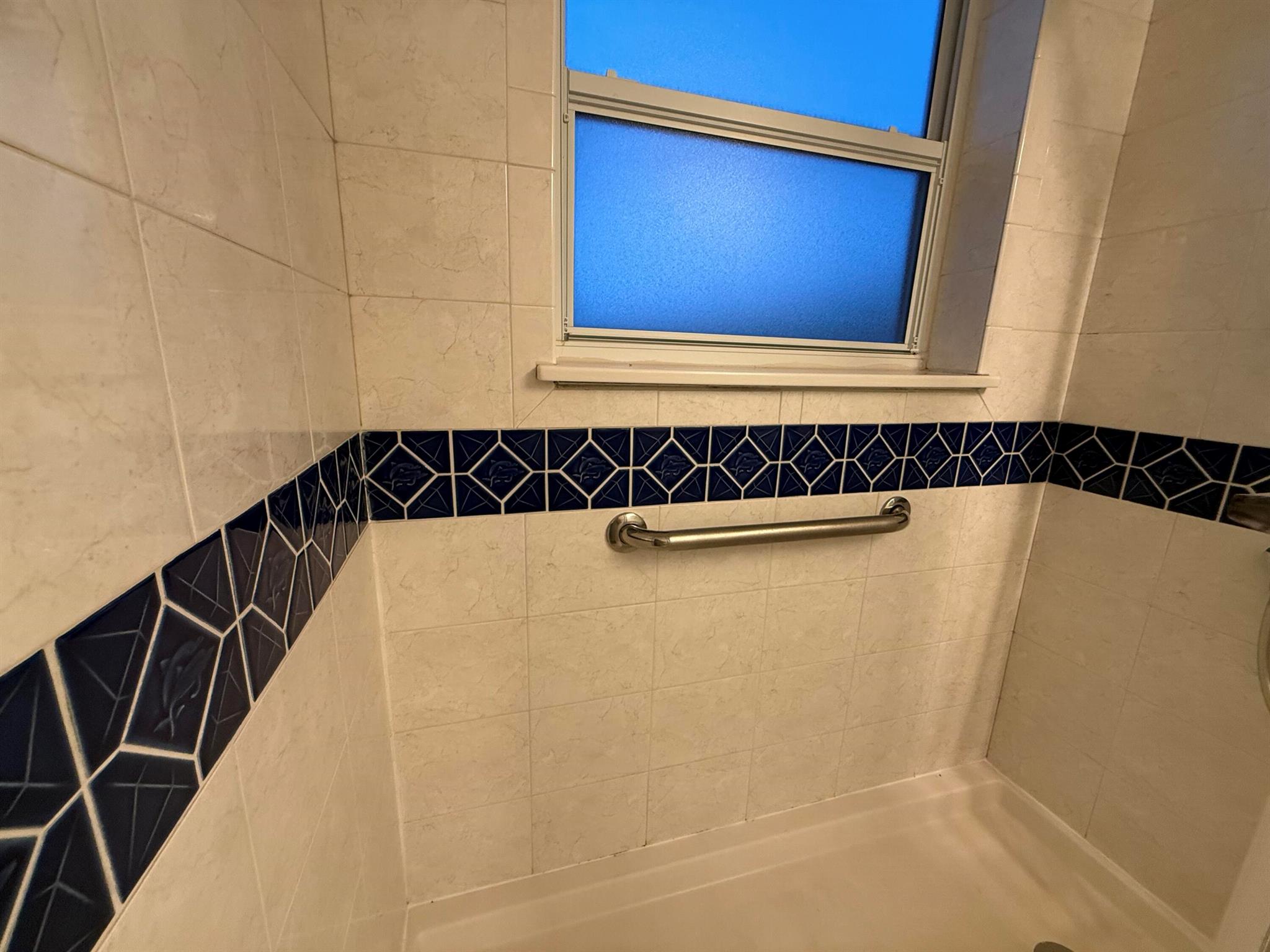 ANDOVER CONDOS - Residential Lease