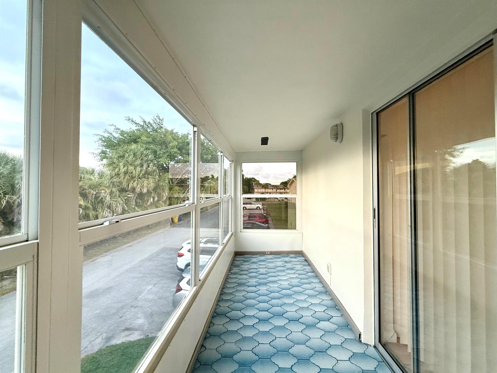 ANDOVER CONDOS - Residential Lease