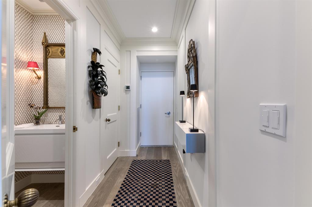 FOUR HUNDRED SO OCEAN BLVD CONDO - Residential