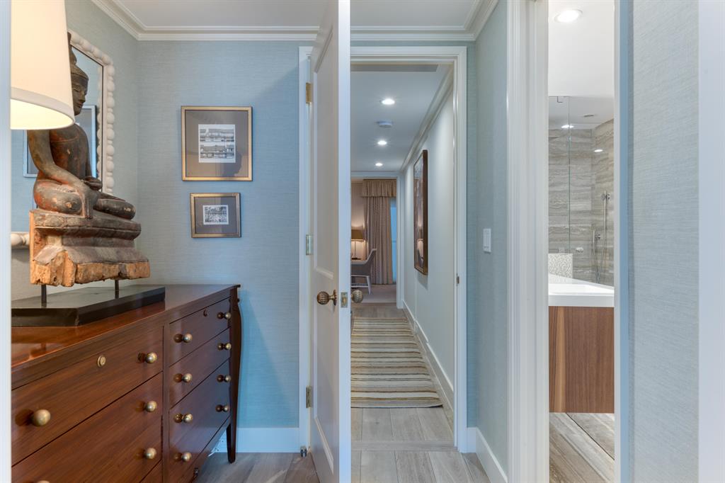 FOUR HUNDRED SO OCEAN BLVD CONDO - Residential