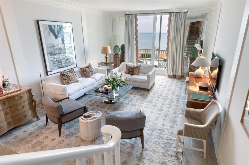 FOUR HUNDRED SO OCEAN BLVD CONDO - Residential