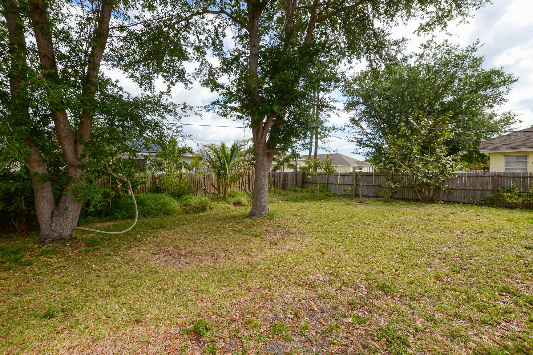 PORT ST LUCIE SECTION  22 - Residential