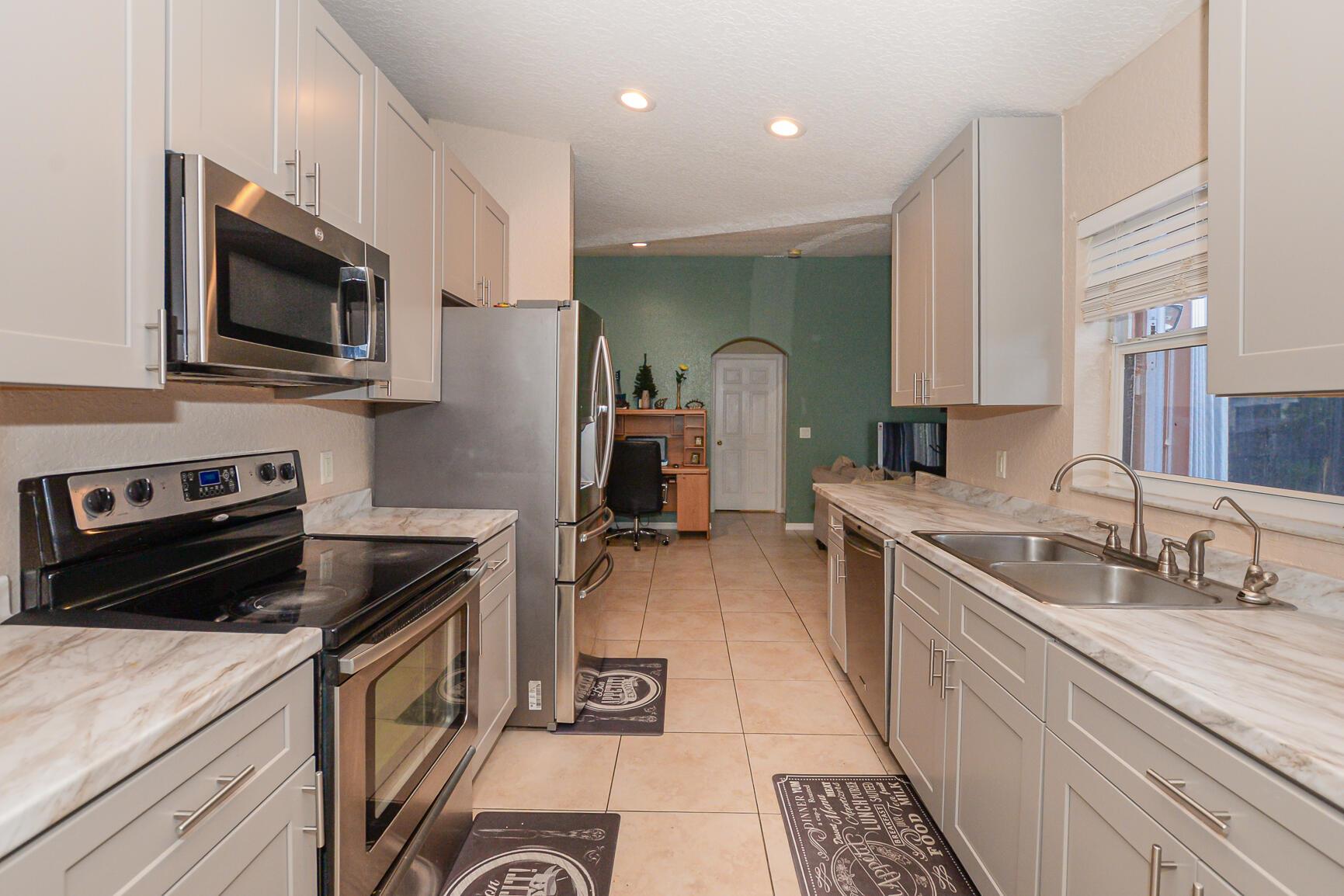 PORT ST LUCIE SECTION  22 - Residential