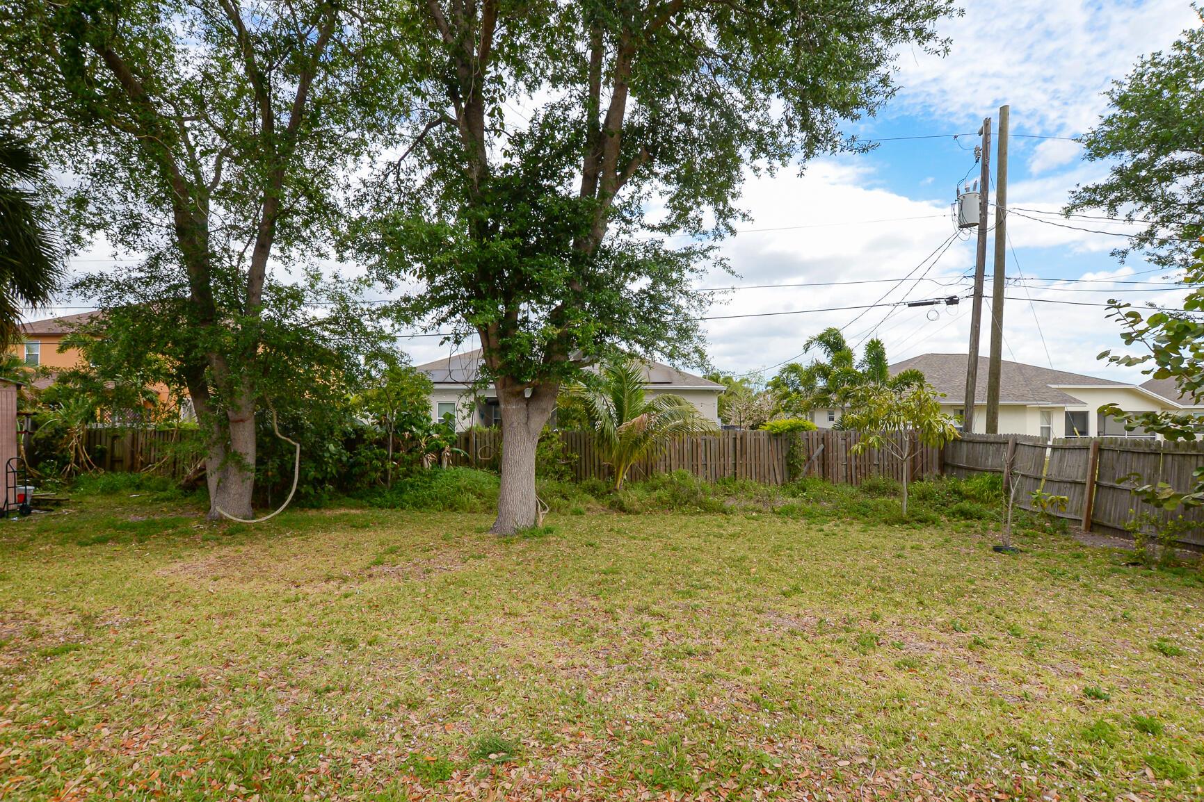 PORT ST LUCIE SECTION  22 - Residential