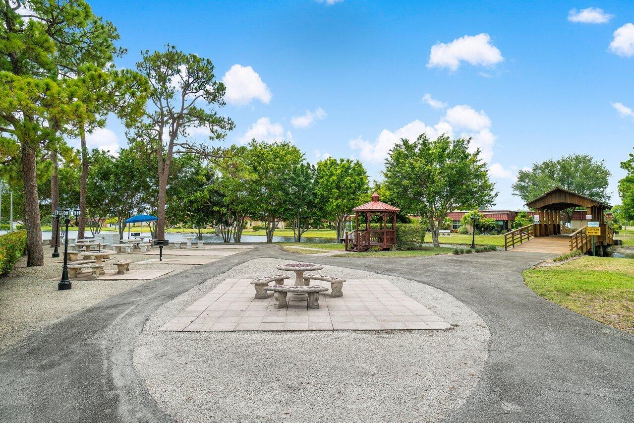 COVERED BRIDGE CONDO - Residential