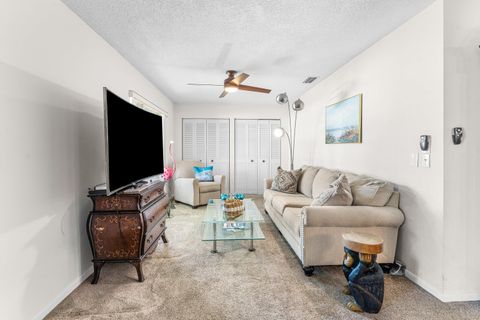 Tiny photo for 852 Salem Lane, Lake Worth, FL 33467 (MLS # B26017129)