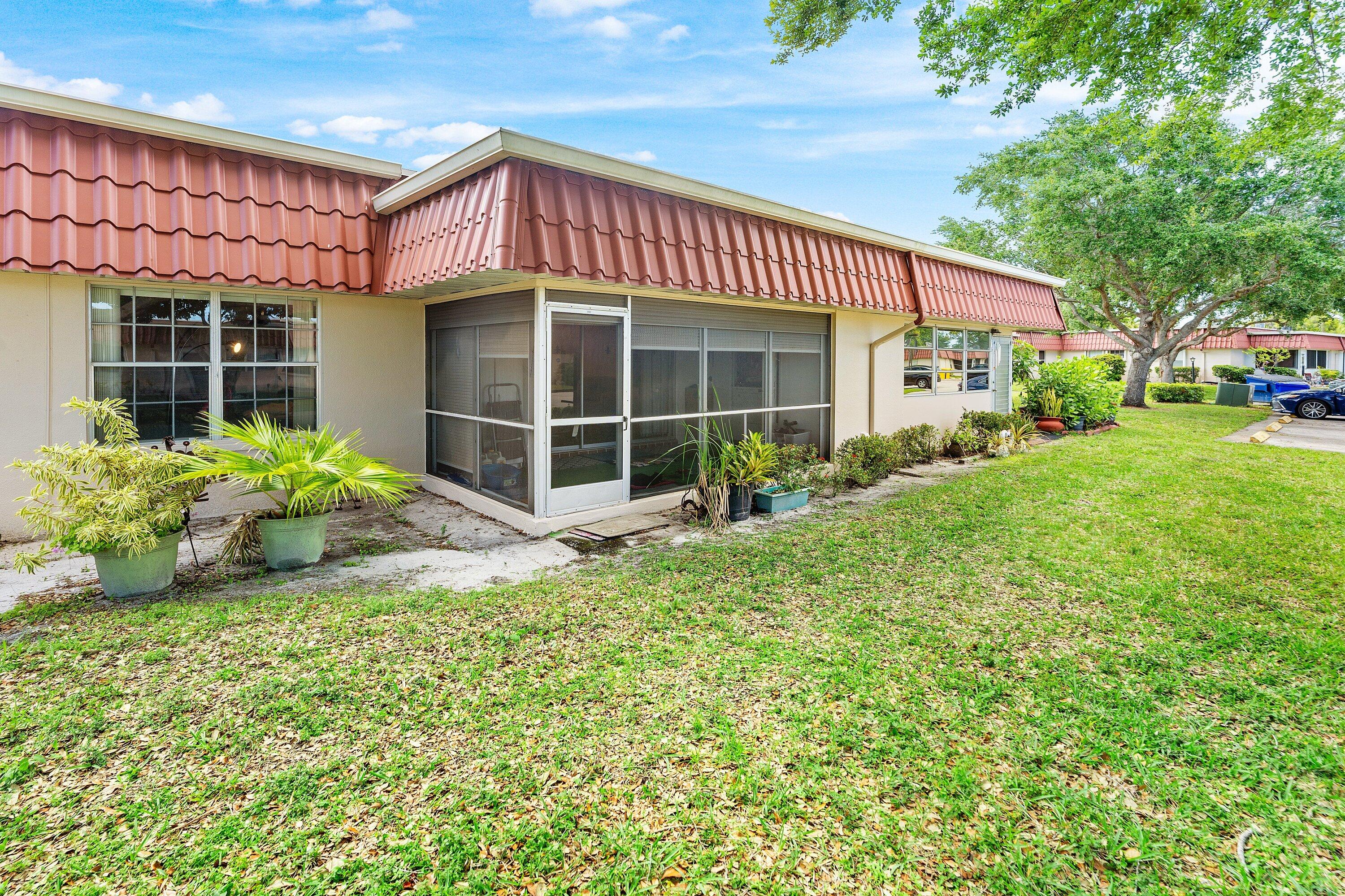 COVERED BRIDGE CONDO - Residential