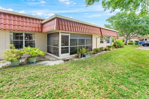 Tiny photo for 852 Salem Lane, Lake Worth, FL 33467 (MLS # B26017129)