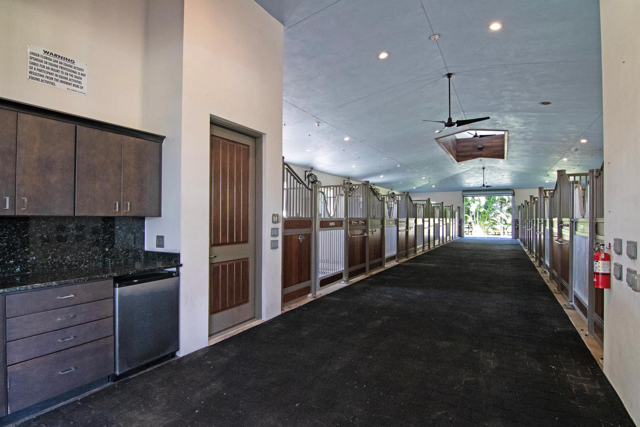 SADDLE TRAIL PARK OF WELL - Residential Lease