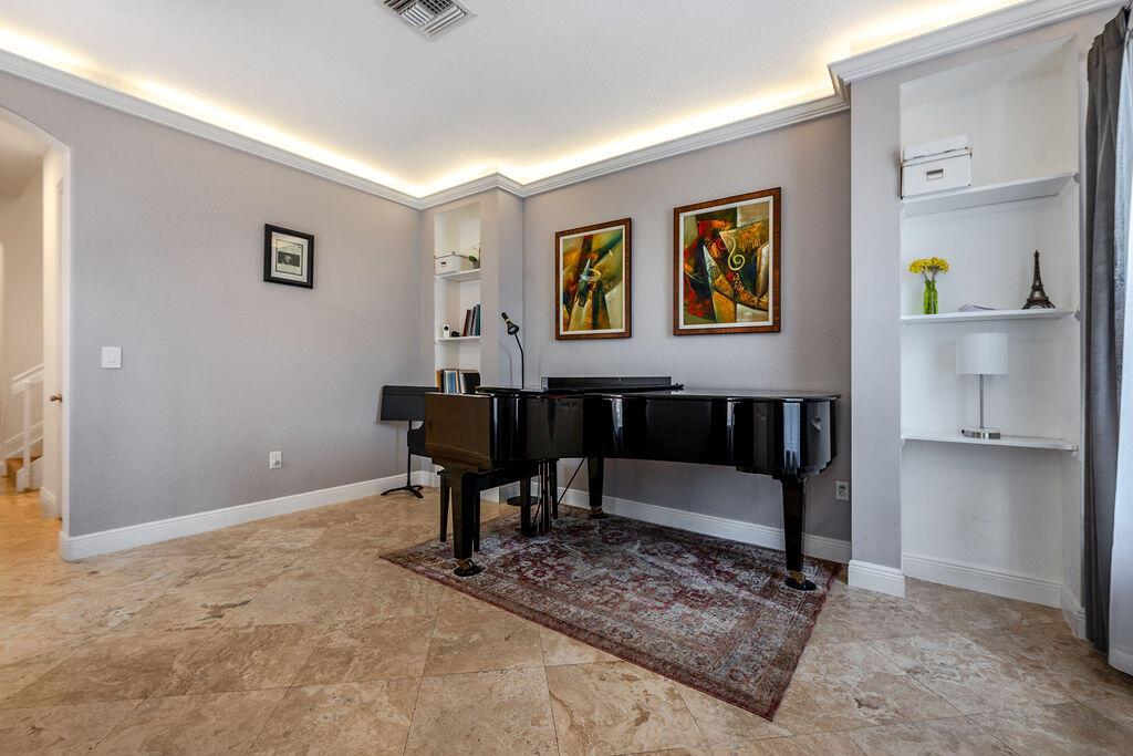 HILLSBORO ASSOCIATES PLAT - Residential