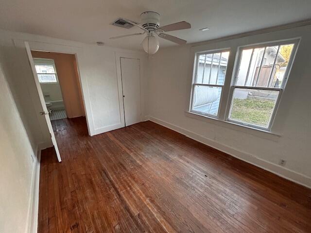 HOLLYWOOD PARK - Residential