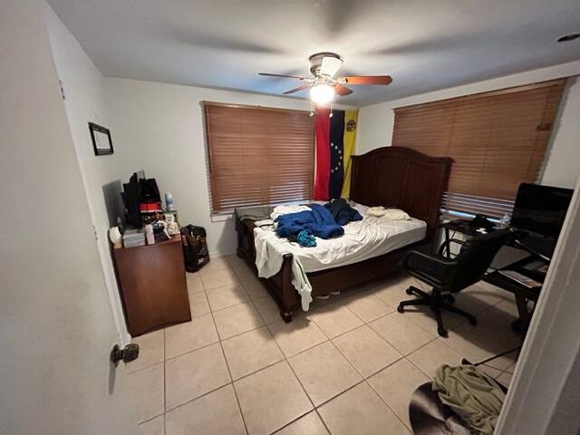 HOLLYWOOD PARK - Residential