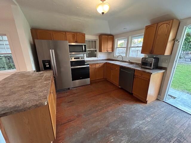 HOLLYWOOD PARK - Residential