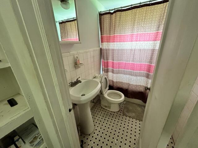 HOLLYWOOD PARK - Residential