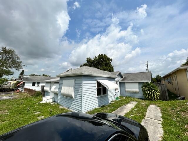 HOLLYWOOD PARK - Residential