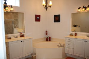 RIVER PLACE ON THE ST LUCIE NO 6 - Residential