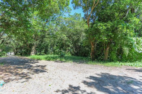 A home in Dania Beach