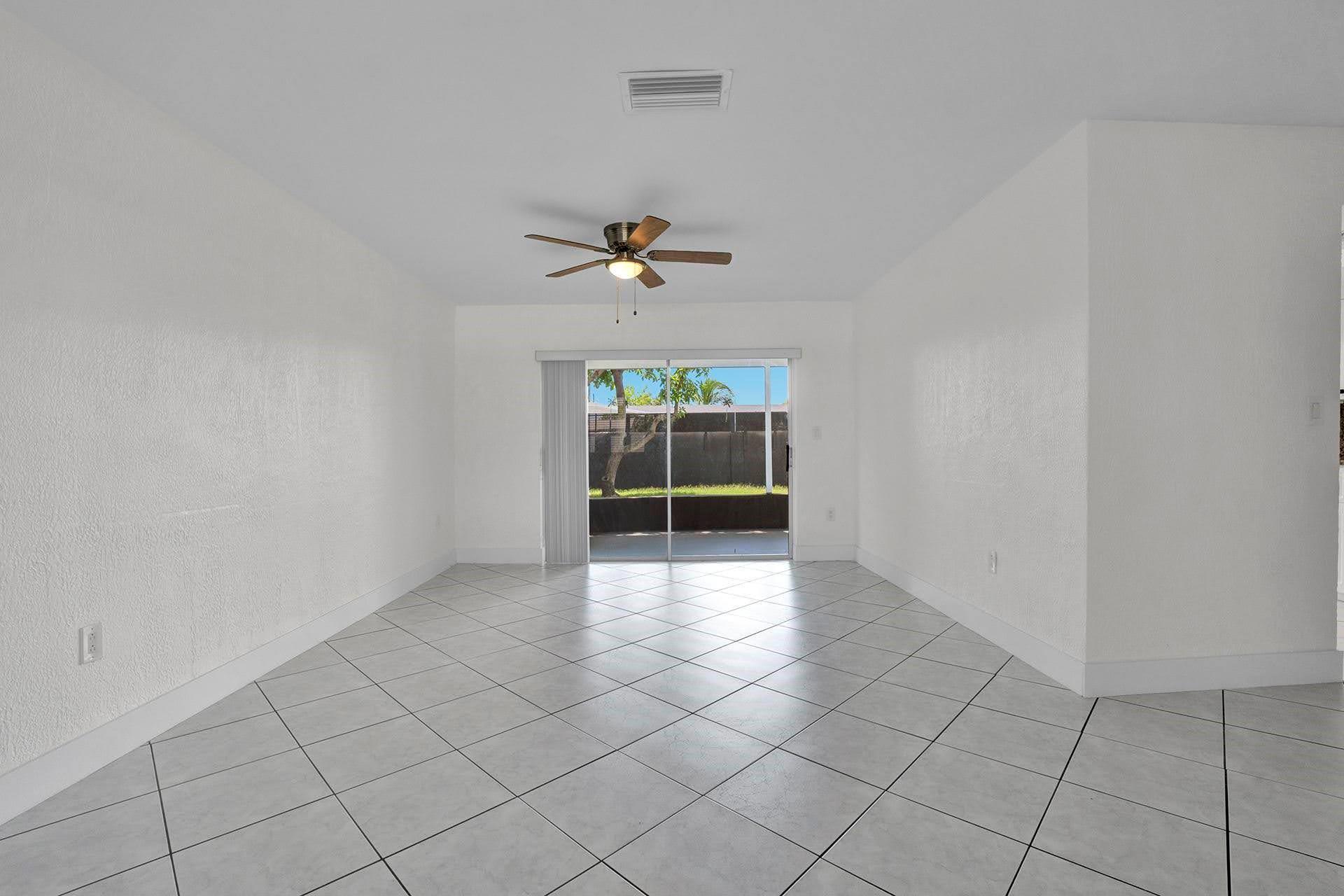 Sunrise Golf Village Sec - Residential Lease