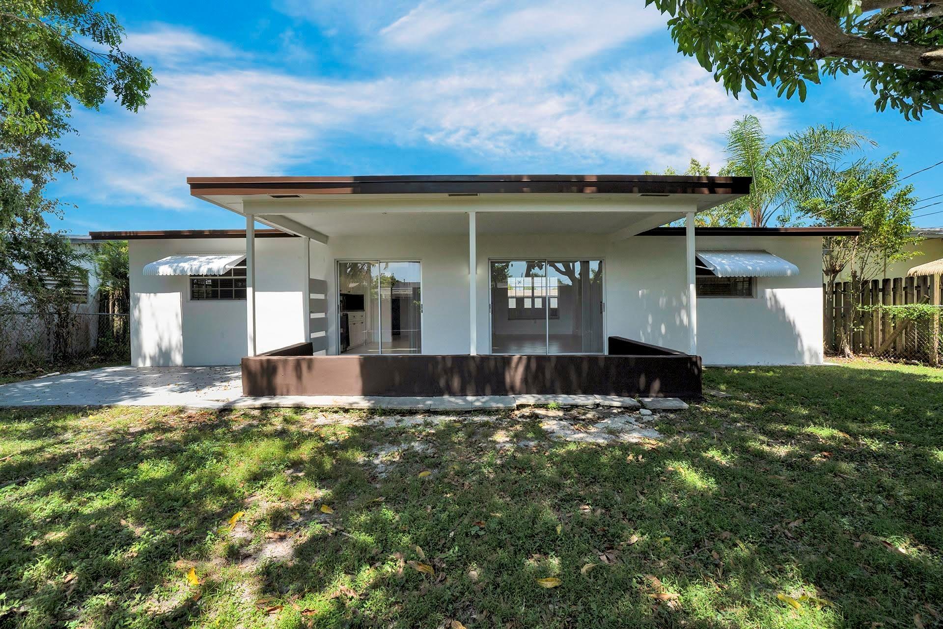 Sunrise Golf Village Sec - Residential Lease
