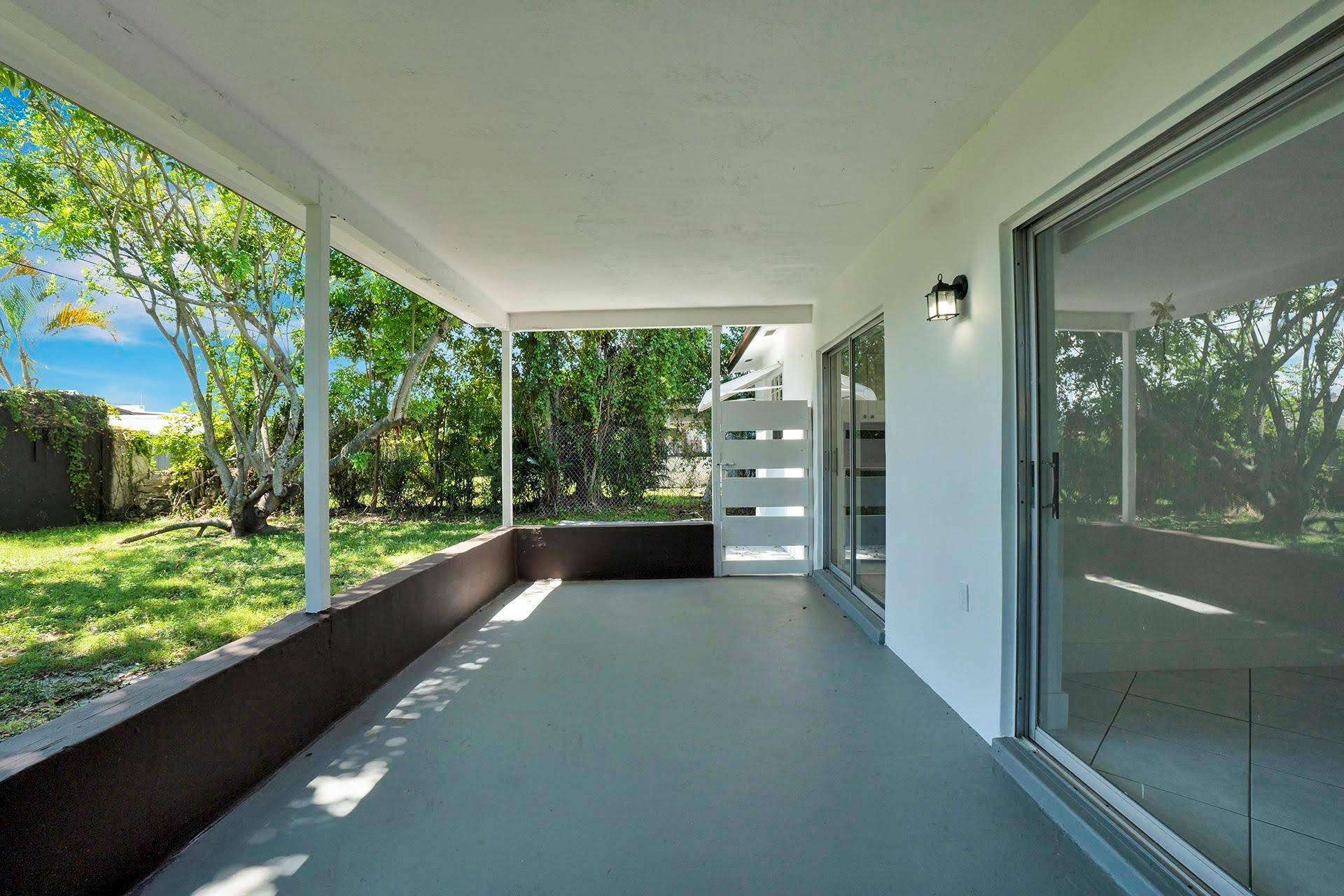 Sunrise Golf Village Sec - Residential Lease