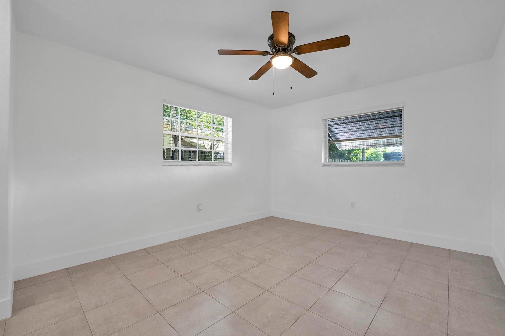 Sunrise Golf Village Sec - Residential Lease