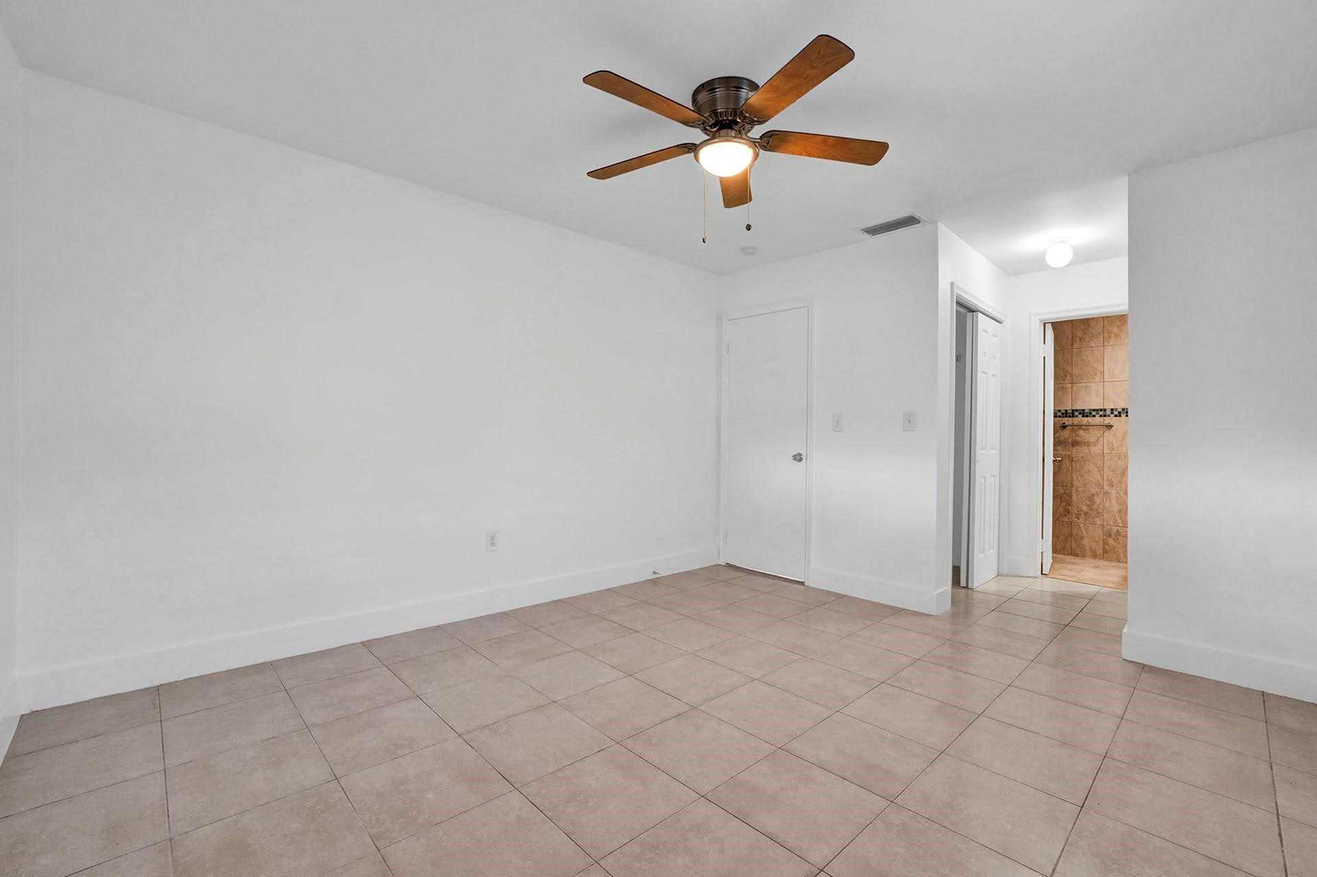 Sunrise Golf Village Sec - Residential Lease