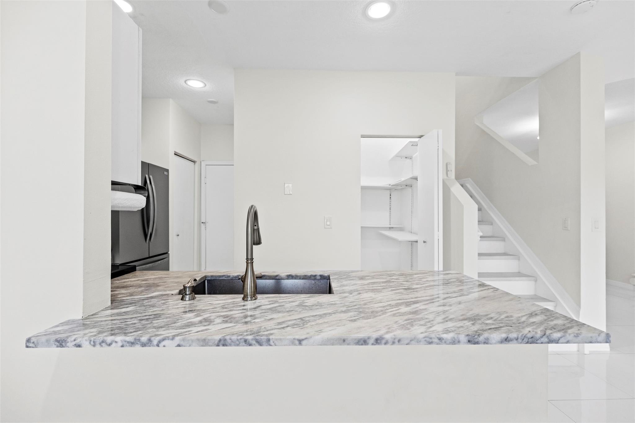 Lago Vista - Residential