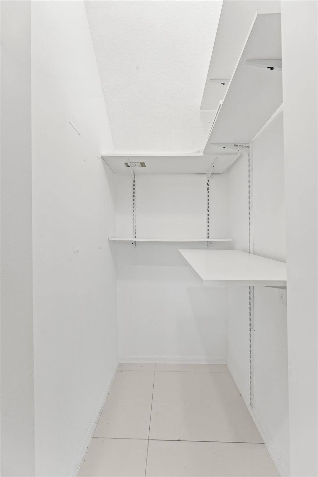 Lago Vista - Residential